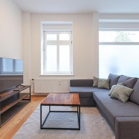 Neue 2-Zi-Apartment 15 Min Entfernung Zum Hbf Und Brandenburger Tor Berlim Exterior foto